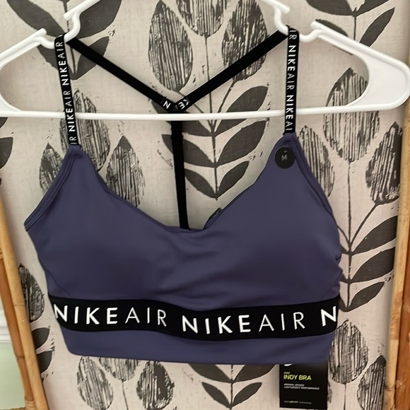✴️ NWT NIKE TRAINING INDY BRA SIZE MEDIUM LIGHT SUPPORT WITH PADS BLUE BLACK - Picture 1 of 6